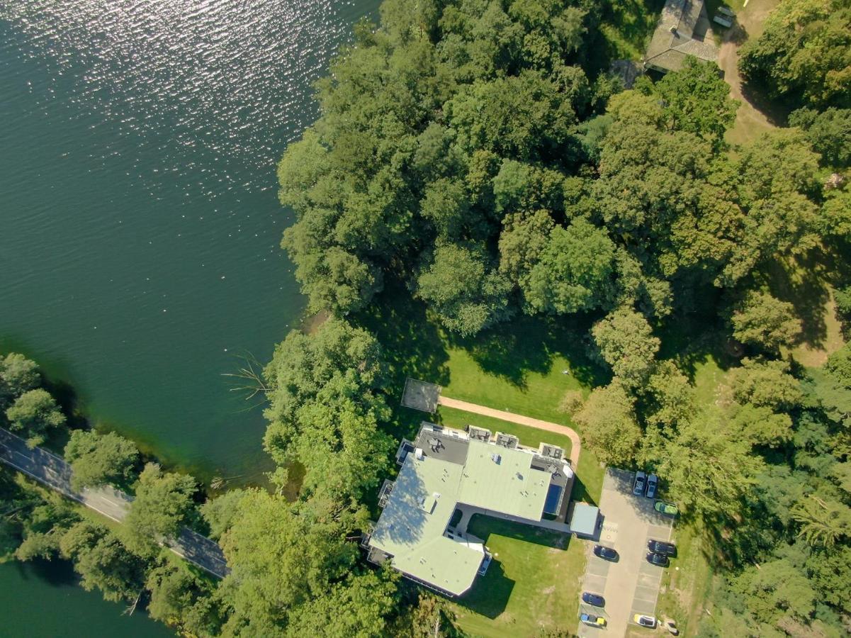 Ferienwohnungen Am Wasser - Krakow Am See Extérieur photo